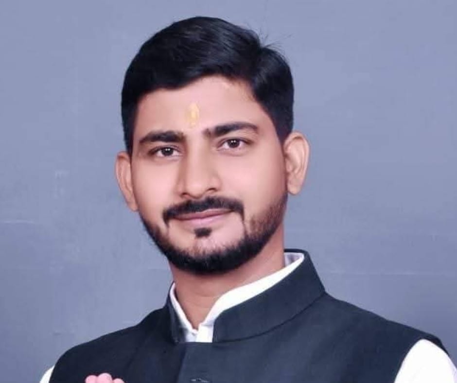 Barabanki भारतीय युवा कांग्रेस ने अपनी नई राष्ट्रीय कार्यकारिणी की घोषणा कर दी है, जनपद के कर्मठ और जनप्रिय नेता ज्ञानेश शुक्ला को राष्ट्रीय सचिव के पद पर नियुक्त किया गया है