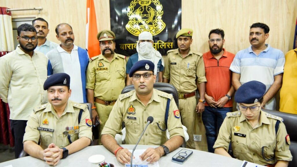 Barabanki: रेप केस से बचने के लिए की शादी, फिर बेदर्दी से कर दी हत्या, पति ही निकला महिला कांस्टेबल विमलेश पाल का क़ातिल, जाने पुलिस ने कैसे किया मर्डर मिस्ट्री का खुलासा 