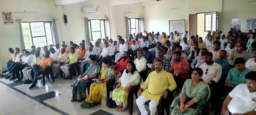 Barabanki: ‘हर घर तिरंगा’ अभियान को लेकर कार्यशाला आयोजित, शहीदों के घर पहुंचकर सम्मानित करेंगे BJP कार्यकर्ता