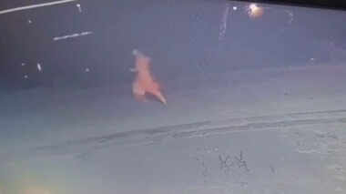 UP News: डीएम-एसपी आवास के पास दिव्यांग युवती से गैंगरेप, CCTV फुटेज में कैद हुए पीछा करते हैवान