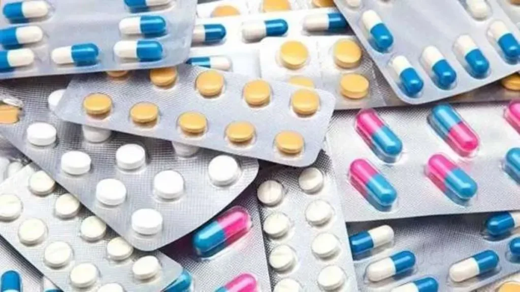 Barabanki: जीवन रक्षक दवाओं में बड़ा फर्जीवाड़ा, एंटीबायोटिक में Amoxicillin की मात्रा शून्य, जांच रिपोर्ट ने उड़ाई स्वास्थ्य विभाग की नींद 