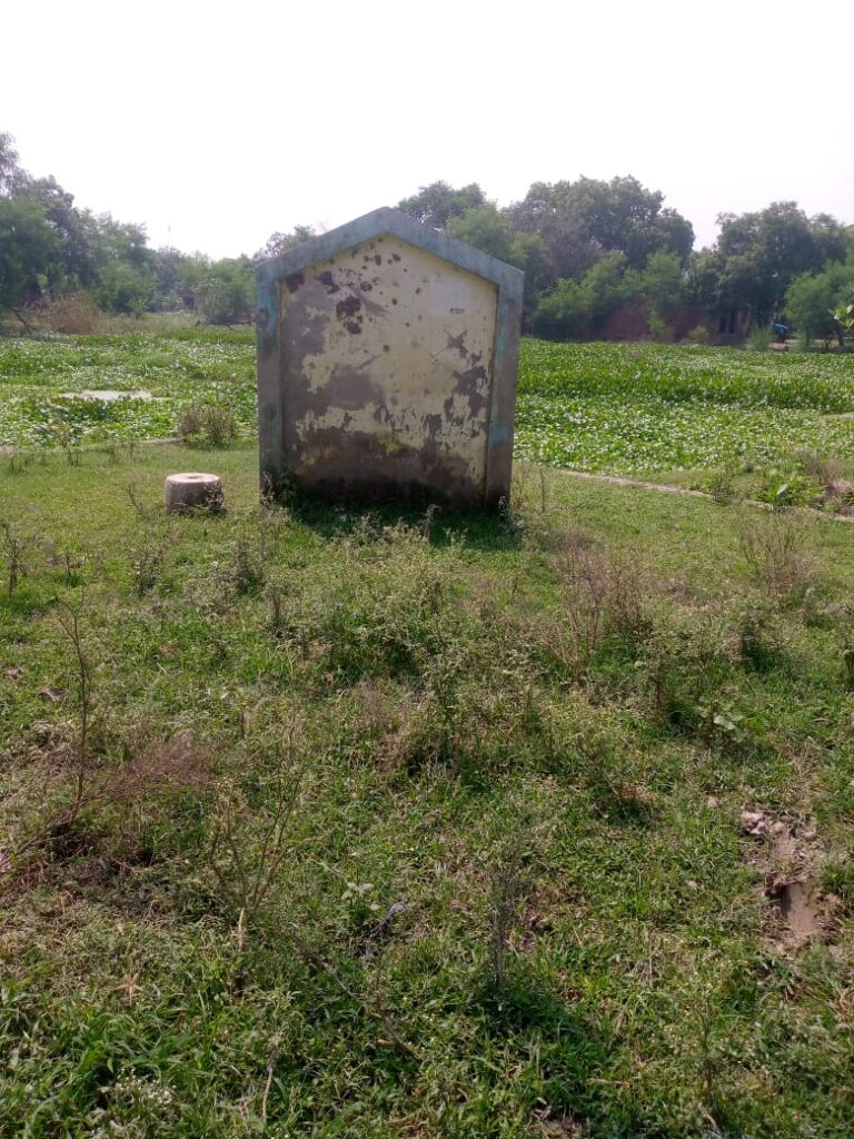 Barabanki:  बनकोटेश्वर धाम तालाब निर्माण में भ्रष्टाचार का आरोप, किसान नेताओं ने SDM को ज्ञापन देकर की जांच की मांग