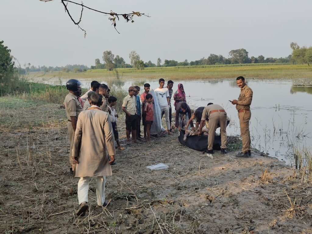 Barabanki:  अलग-अलग घटनाओं में दो लोगों की मौत, एक ट्रेन से कटा तो दूसरा नाले में डूबा; परिवार में मचा कोहराम