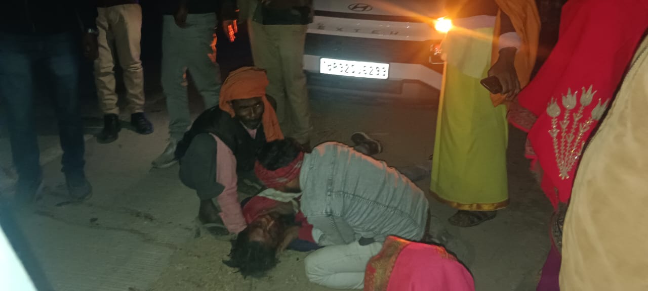 Barabanki: कैंसर पीड़ित मां का इलाज कराकर वापस लौट रहे युवक की सड़क हादसे में दर्दनाक मौत, परिवार में कोहराम