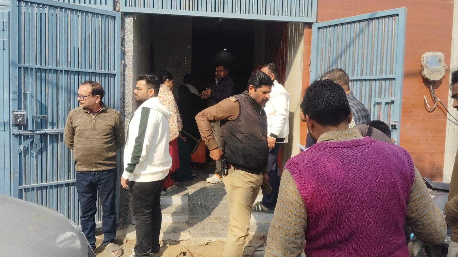 Barabanki: शहर के प्रतिष्ठित टेंट और किराना व्यवसायी ने लाइसेंसी पिस्टल से खुद को मारी गोली, हुई मौत, जांच में जुटी पुलिस