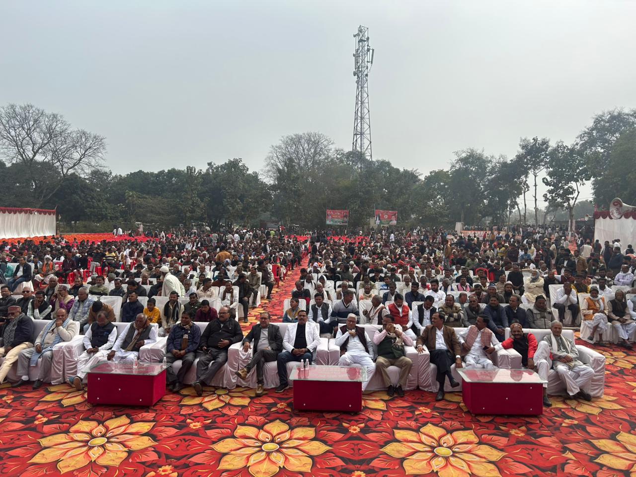 Barabanki News: शिवपाल सिंह यादव का भाजपा पर तीखा हमला, बोले— "पहले इंजन टकराते थे, अब डिब्बे टकरा रहे हैं"