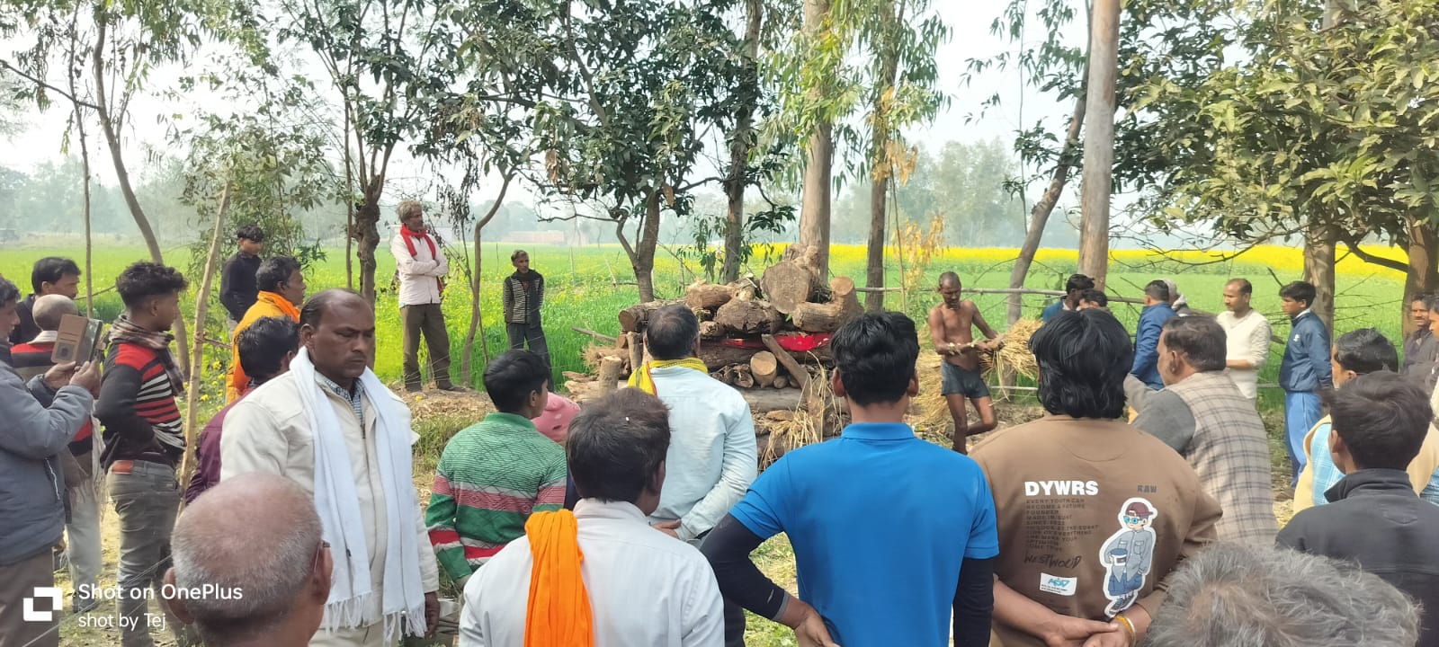 Barabanki News: अंतिम संस्कार के दौरान ससुराल-मायके पक्ष की महिलाओं के बीच भिड़ंत, जमकर हुई मारपीट; पुलिस को संभालना पड़ा मोर्चा