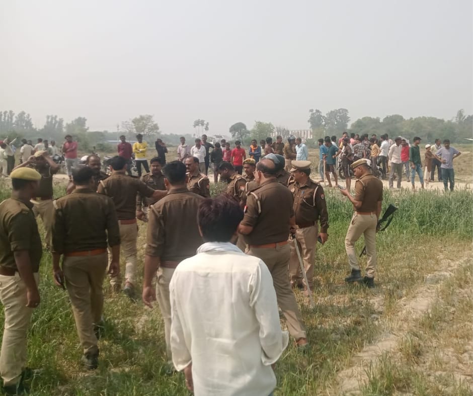 Barabanki: गला रेतकर युवक की निर्मम हत्या, गेहूं के खेत में मिली रक्तरंजित लाश; 12 मार्च को आने वाली थी बहन की बारात