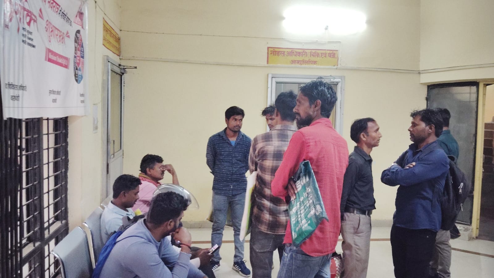 Barabanki: मजबूरी या हौसला? रोज़गार के लिए जनपद के 36 युवाओं ने युद्ध के साये में इज़राइल जाने का लिया फैसला