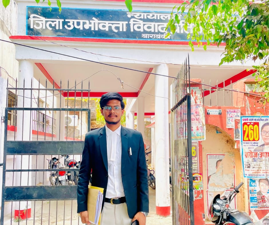 Barabanki: जनता हॉस्पिटल की लापरवाही से मरीज की टांग काटने की नौबत, पीड़ित ने वकील ने ठोका ₹90 लाख मुआवजे का दावा