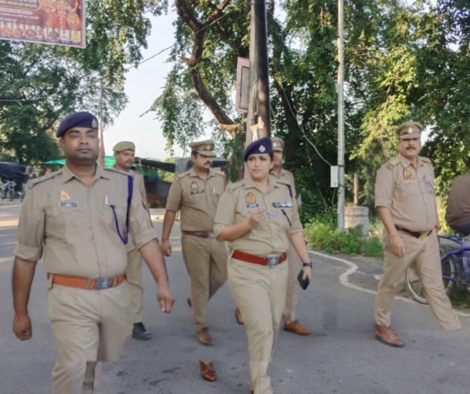 रामसनेहीघाट थाने का आकस्मिक निरीक्षण किया