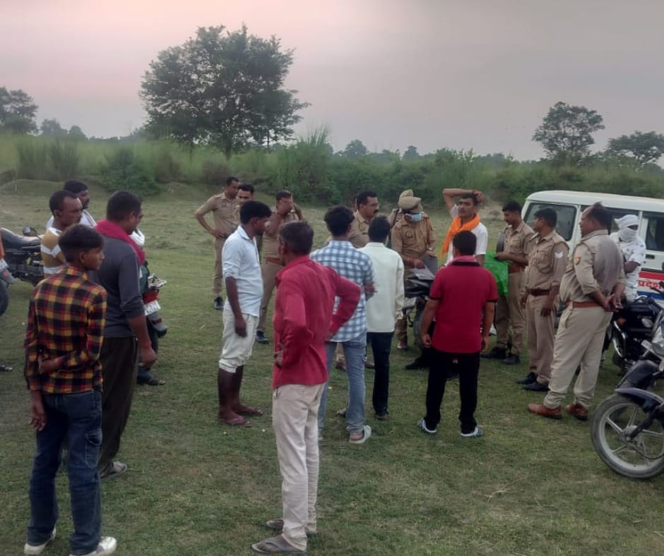 बाराबंकी प्रेम प्रसंग युवती का गोमती नदी में शव