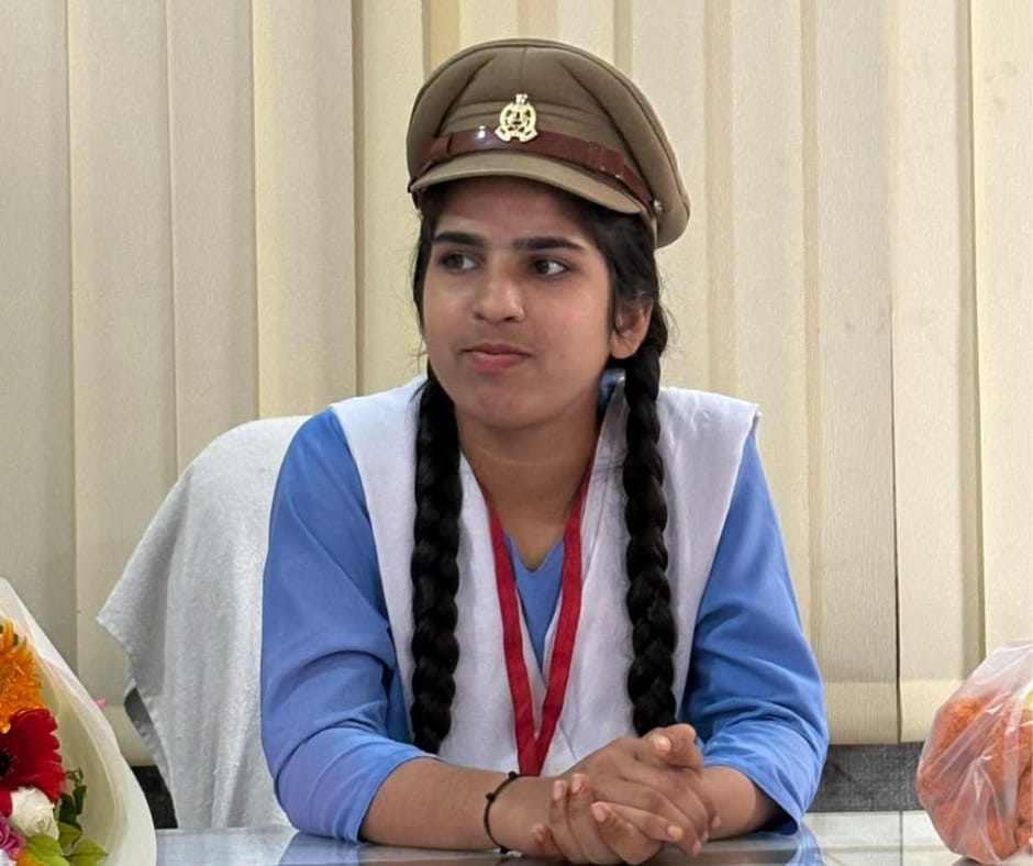 बाराबंकी मिशन शक्ति छात्रा थाना प्रभारी