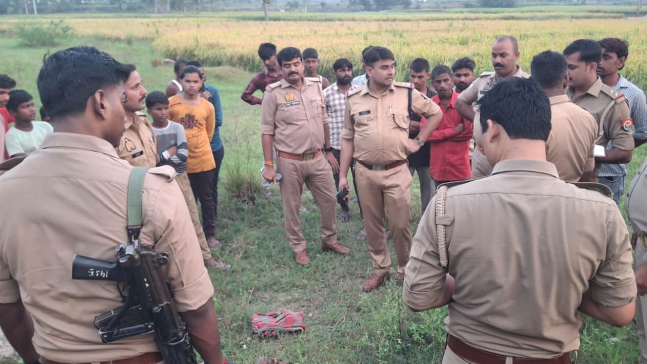 बाराबंकी में तीन जगह मिले शव
